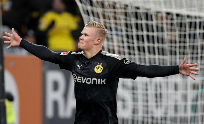 记者：吴少聪发烧，今日出席国安赛前发布会球员调整为张玉宁（记者：吴少聪发烧缺阵，国安今日赛前发布会改由张玉宁出席）