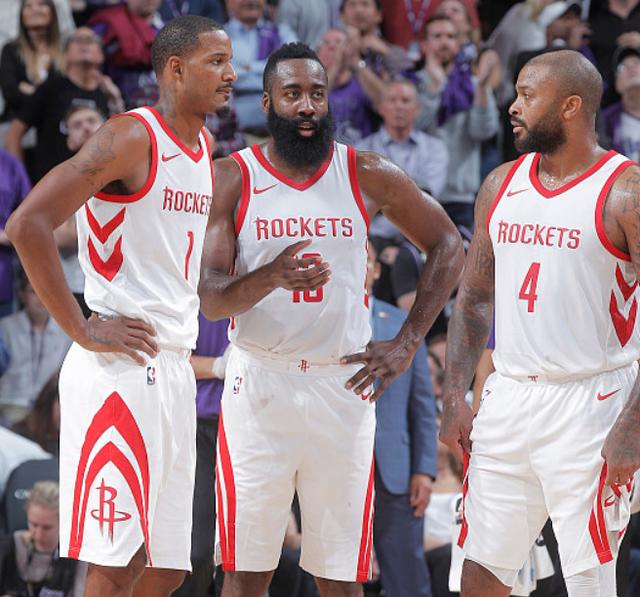 记者：金泉尚武未来将被一分为二，球员离队但管理层留在金泉（记者称金泉尚武或将分拆为两部分：球员离队，管理层留守金泉）