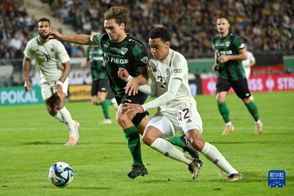 亚足联官网：上海海港卫冕中超冠军，却在亚洲赛场举步维艰