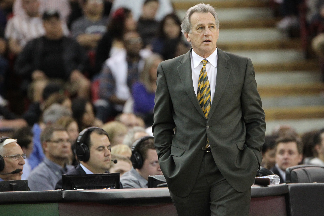 鲁本·阿莫林的终极考验：曼联两大将的生死对决（鲁本·阿莫林迎巅峰考验：曼联双星决战时刻）