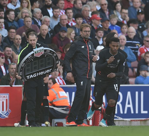 鹈鹕教练：琼斯和普尔的恢复进度相似，我们正让他们尽快归队