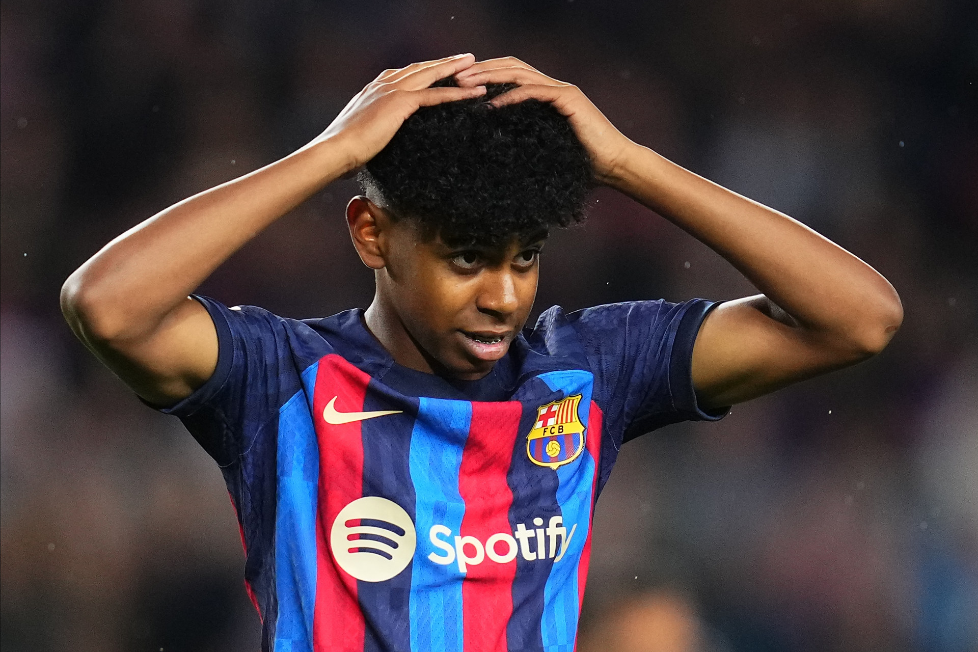 阿拉维斯vs塞尔塔：德尼斯-苏亚雷斯、阿莱尼亚首发，马科斯-阿隆索、阿斯帕斯出战（阿拉维斯对阵塞尔塔：德尼斯-苏亚雷斯、阿莱尼亚先发，马科斯-阿隆索、阿斯帕斯登场）